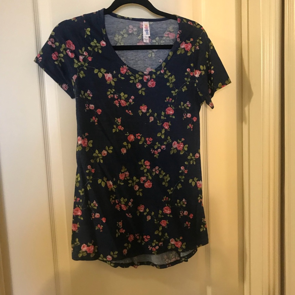 LuLaRoe Floral Classic Tee S